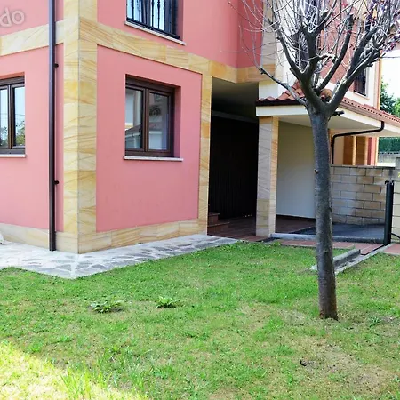 Tina Mayor: Amplio Jardin Y Tranquilidad Muy Cerca De La Playa Holiday home *
