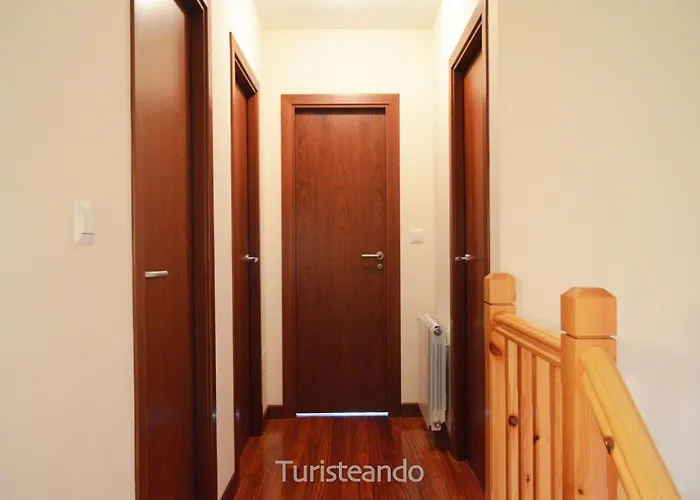 Tina Mayor: Amplio Jardin Y Tranquilidad Muy Cerca De La Playa *