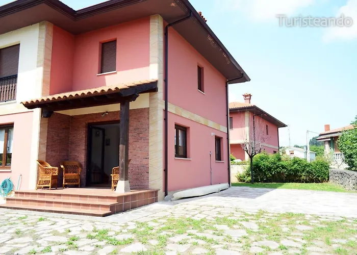 Hébergement de vacances Tina Mayor: Amplio Jardin Y Tranquilidad Muy Cerca De La Playa